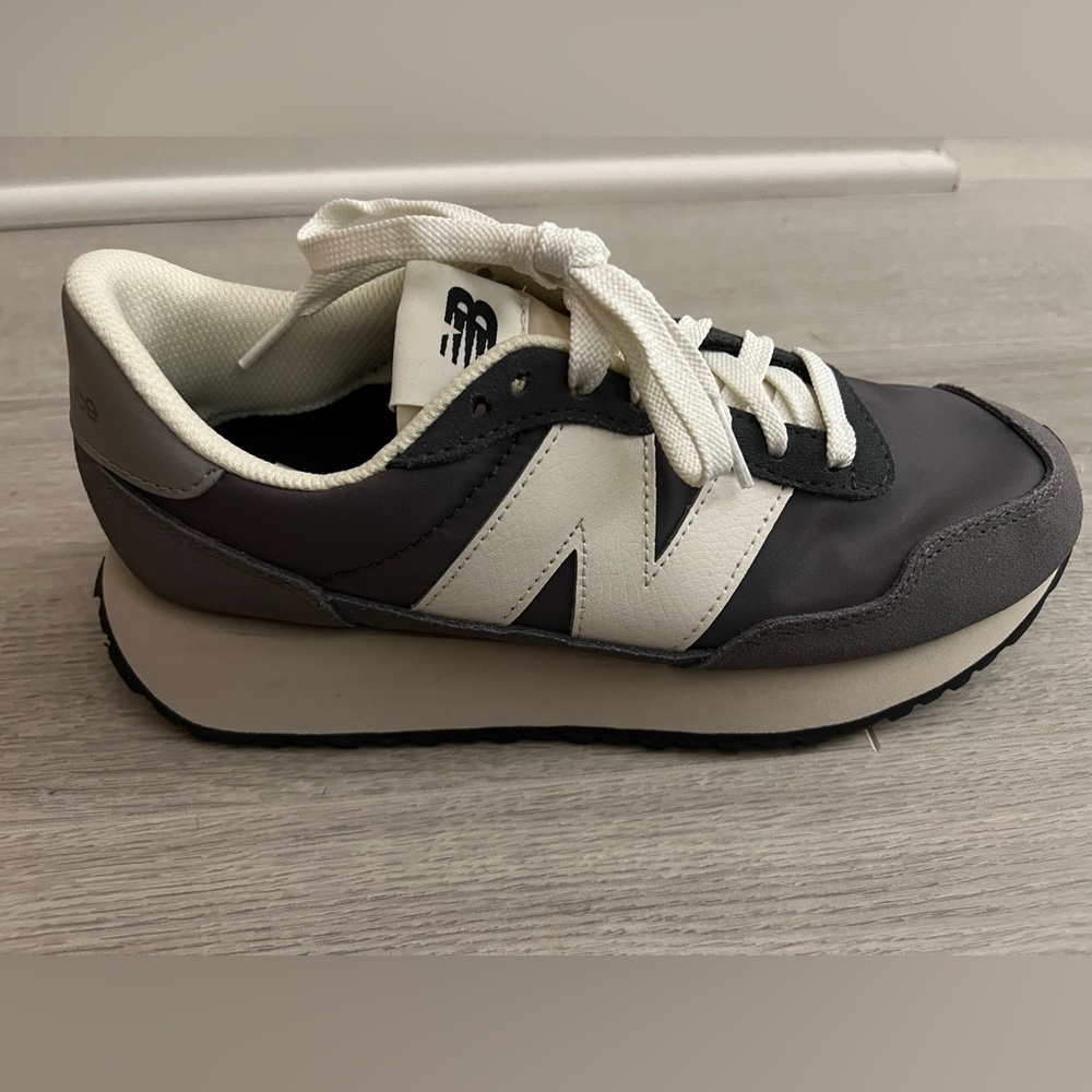 New Balance 237 Sneakers (Women’s), Magnet 7.5B